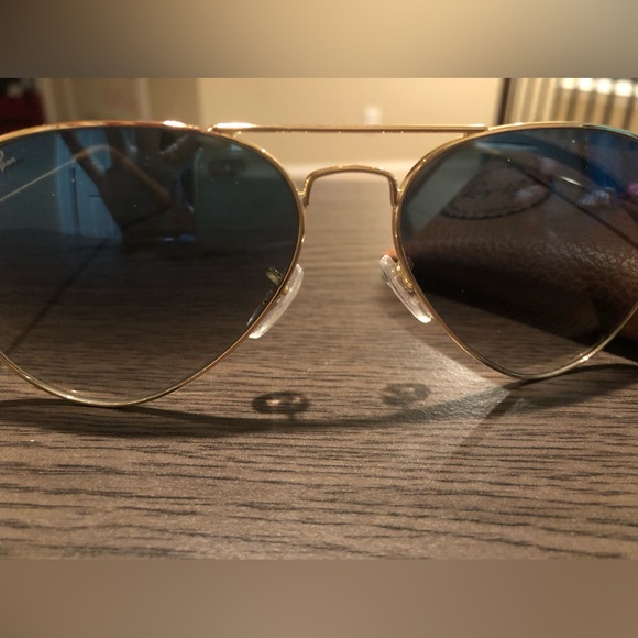 Blue Ray-Ban aviators - Picture 1 of 4